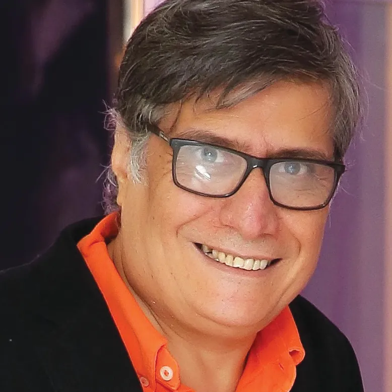 مصطفا عزیزی